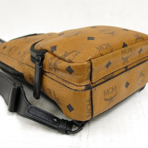 MCM Visetos PVC Calf Leather Genuine Leather Body Shoulder Bag Camel Black - Picture 6 of 10